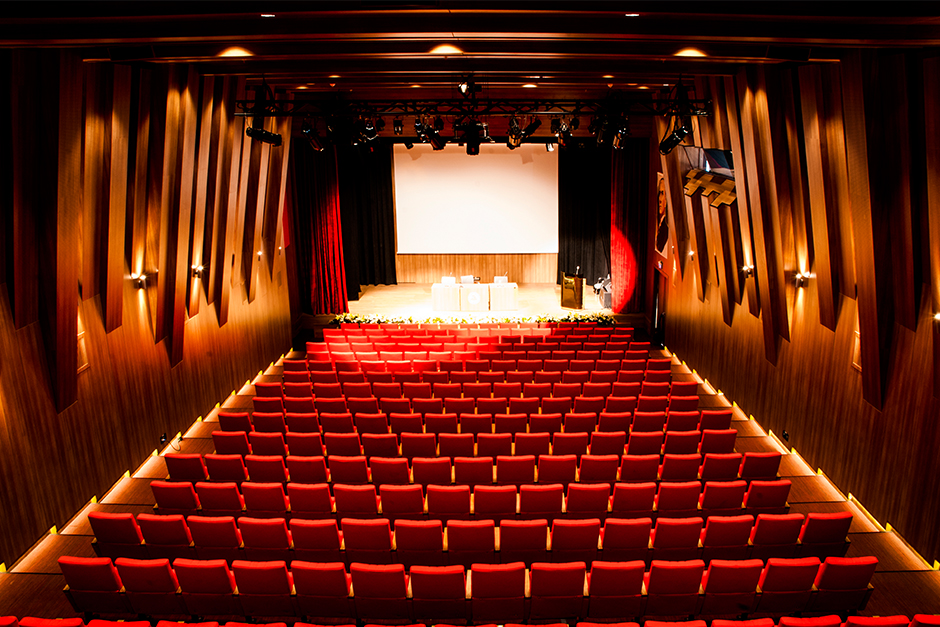 Konferans Salonu