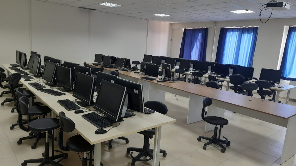 Bilgisayar Laboratuvarı