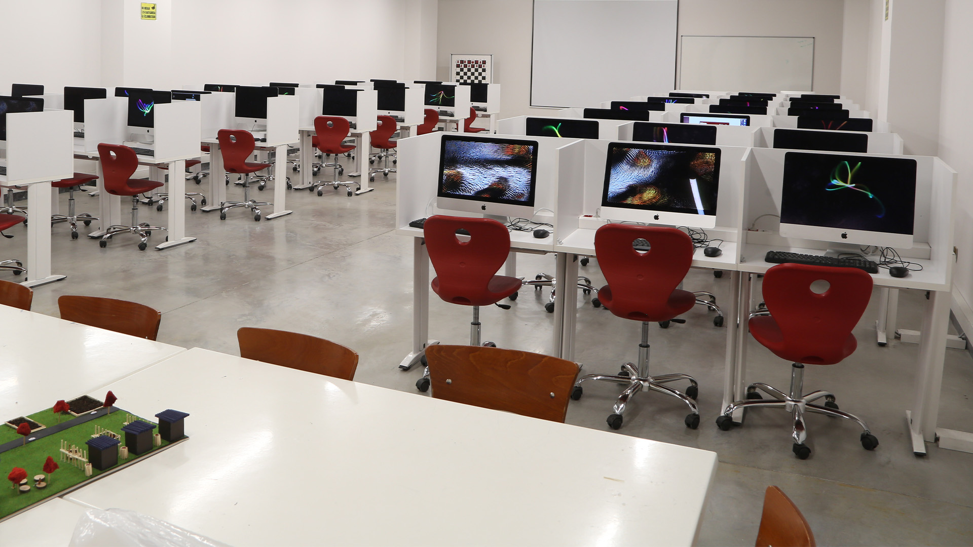 Bilgisayar Laboratuvarı