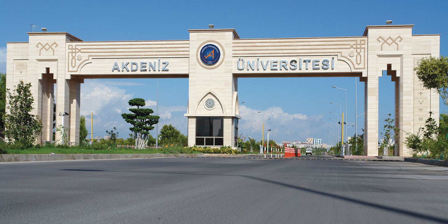 Akdeniz Üniversitesi Cover
