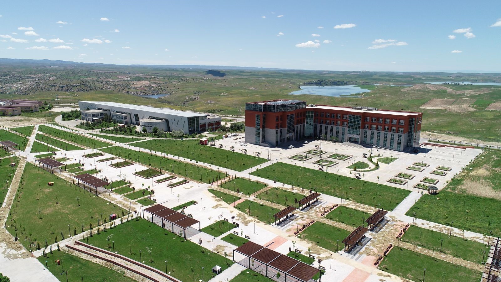 Batman Üniversitesi Cover