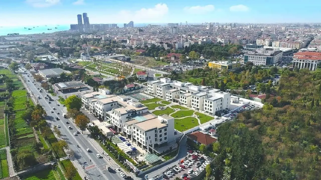 biruni universitesi.jpg